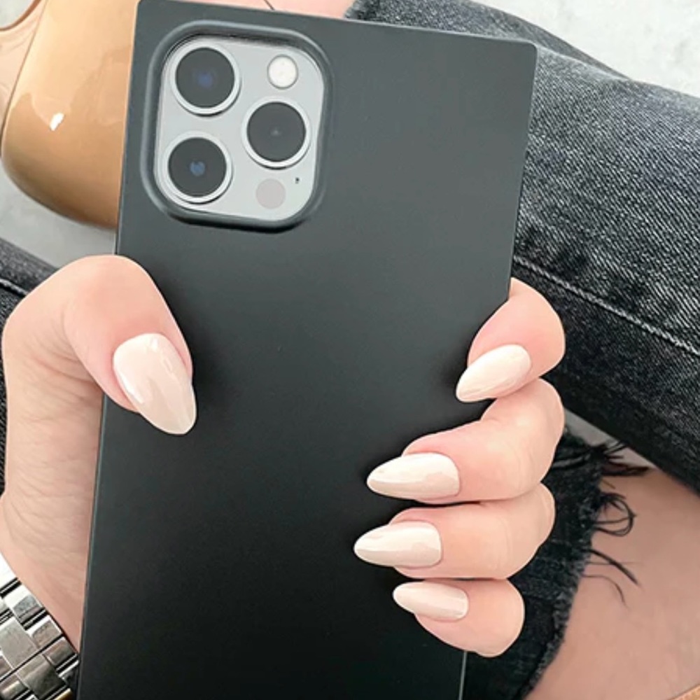 Flaunt iPhone Case